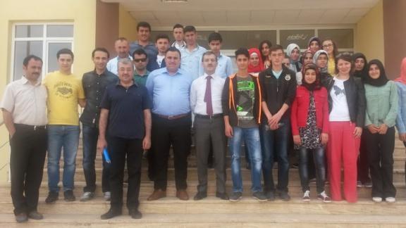 Türk Telekom Çok Programlı Anadolu Lisesi Öğrencilerinin Ankara Gezisine Gidişi